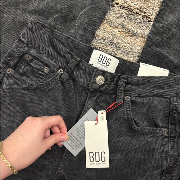 Urban Outfitters Low Rise Flare Corduroy Jeans Sz 27 NWT | BDG Flare Jeans NEW- - Picture 3 of 12